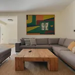 Real Life Homes Villa *