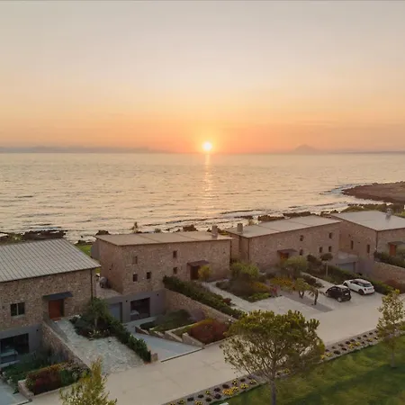 Villa Real Life Homes Luxurious Seafront Each With Their Own Private Pools