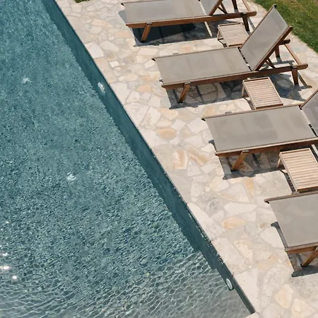 Real Life Homes Luxurious Seafront Each With Their Own Private Pools Villa Korakochori