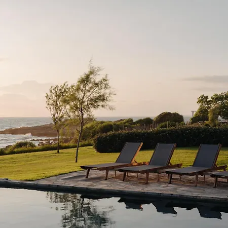 Real Life Homes Luxurious Seafront Each With Their Own Private Pools