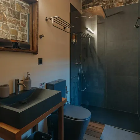 Вилла Real Life Homes *