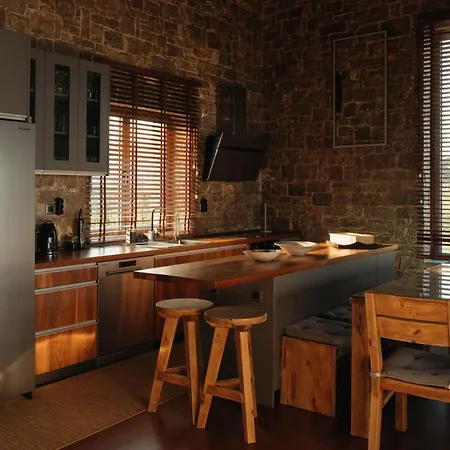 Real Life Homes Luxurious Seafront Each With Their Own Private Pools Βίλα *