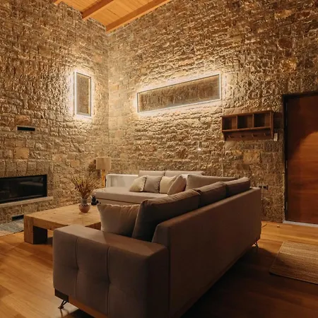 Real Life Homes Luxurious Seafront Each With Their Own Private Pools Korakokhórion