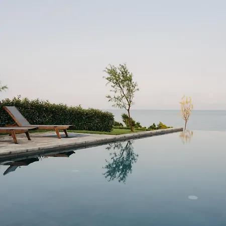 Real Life Homes Luxurious Seafront Each With Their Own Private Pools