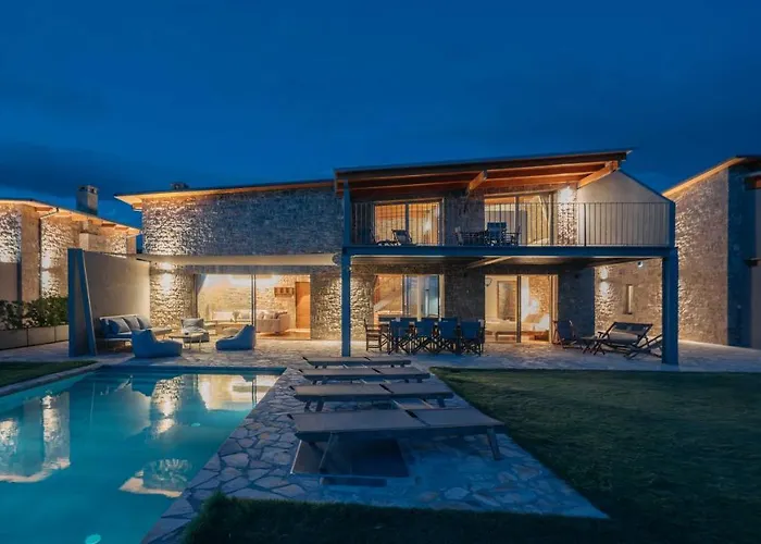 Real Life Homes Villa