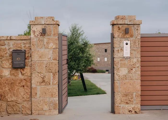 Villa Real Life Homes Korakohóri