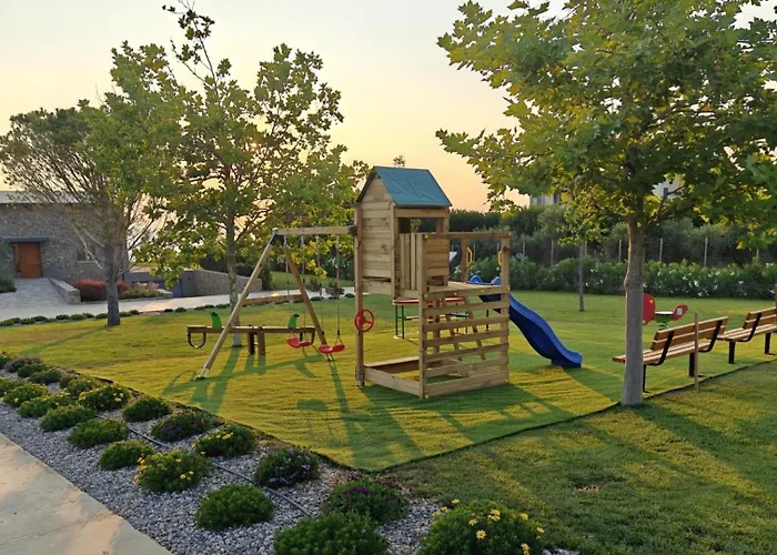 Real Life Homes Villa *