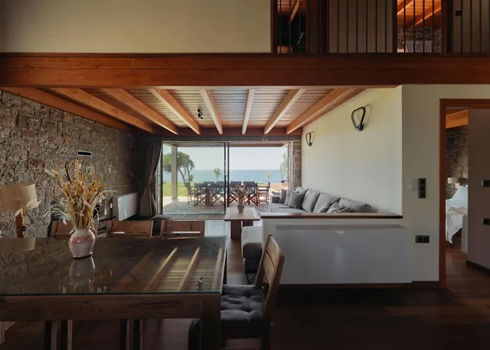 Real Life Homes Villa