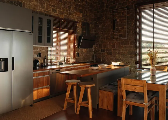 Real Life Homes Villa *