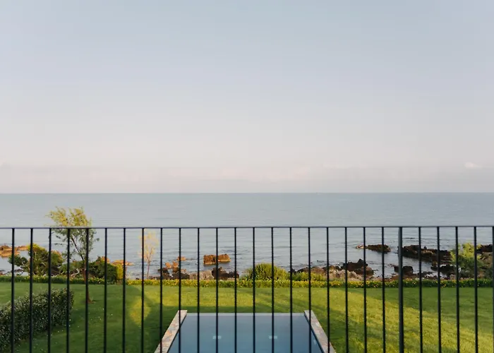 Real Life Homes Villa