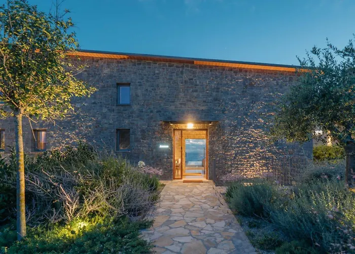 Real Life Homes Villa *