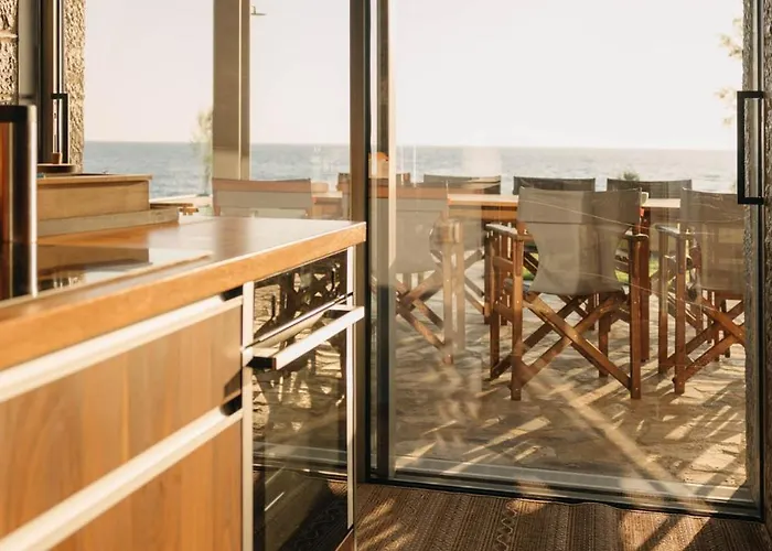 Real Life Homes Villa *